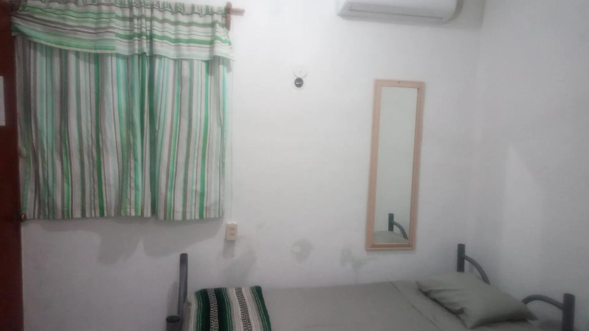 Divershostalcozumel Hostel Mexikó